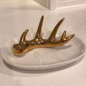 Antler Ring Holder